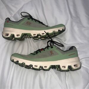 On Running X Loewe Cloudventure women